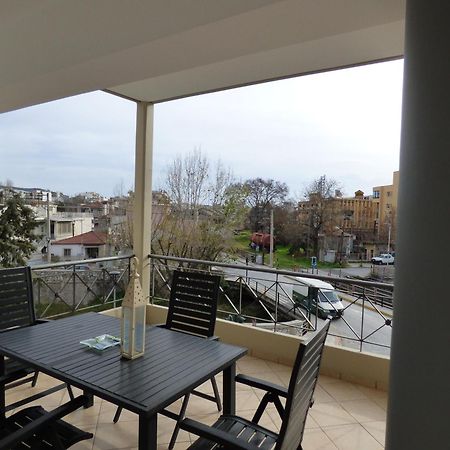 Old City View Apartment Volos Eksteriør billede